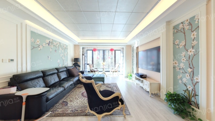 龙湖·水晶郦湾铂湾二手房实景图