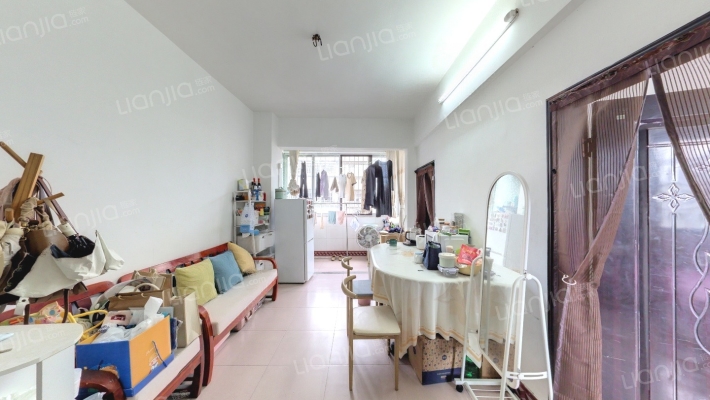 聚德花苑二手房实景图