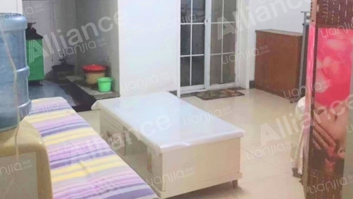 阳光河谷小区二手房实景图