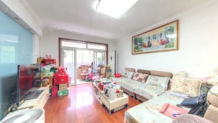 红梅雅苑二手房实景图