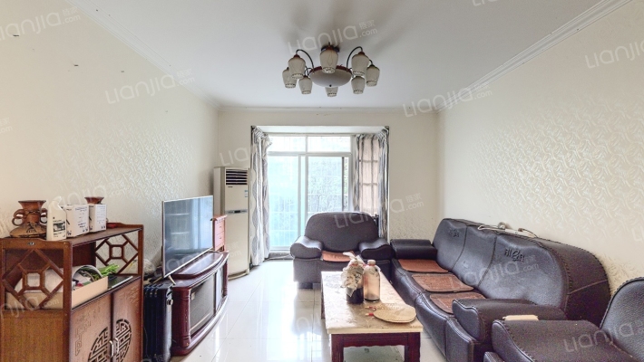 金荷名邸二手房实景图