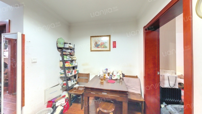 游府新村二手房实景图