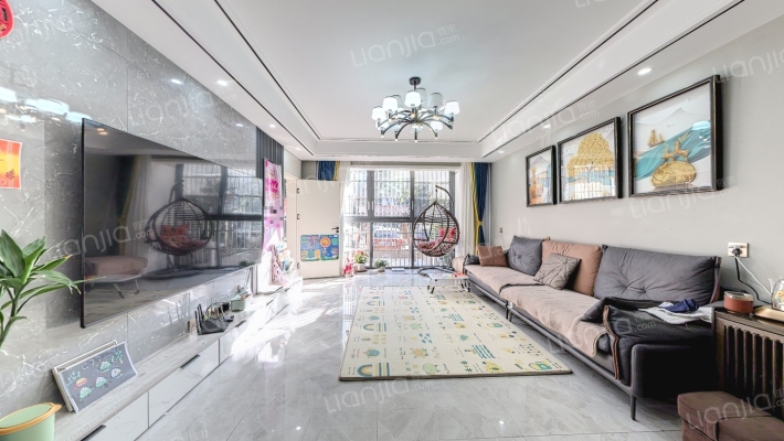 香格里拉花园二手房实景图