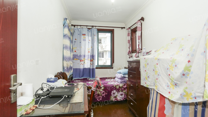 场中路803弄二手房实景图