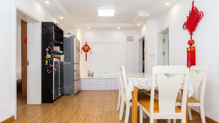 华梅花苑二手房实景图