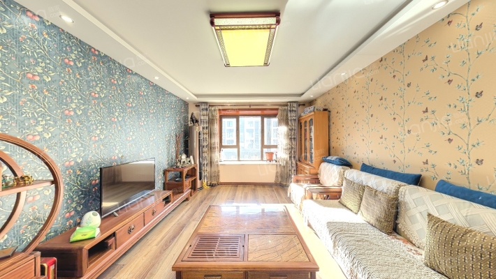 社会山南苑二手房实景图