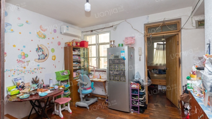 华泾四村二手房实景图