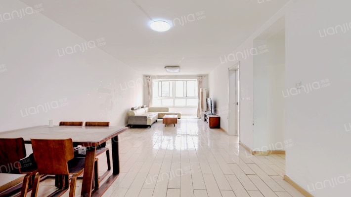 龙锦苑东三区二手房实景图