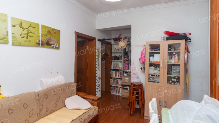 园南新村二手房实景图