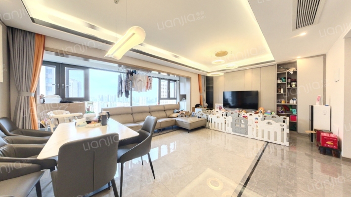 中南云樾二手房实景图