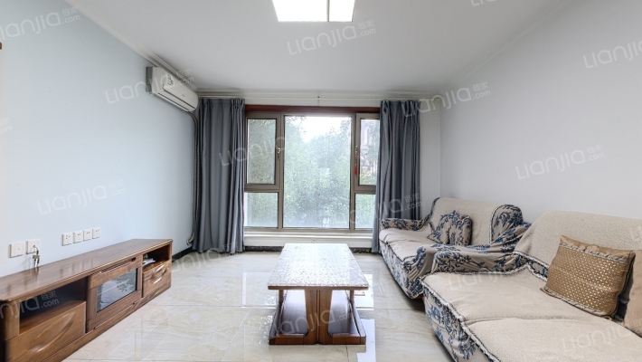 泷悦长安牛津园二手房实景图