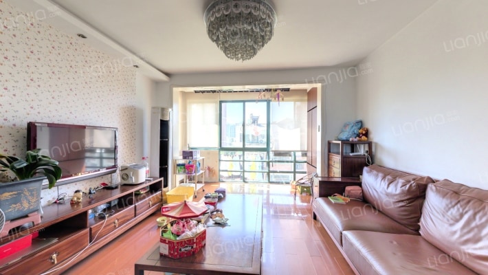 长阳花园二手房实景图