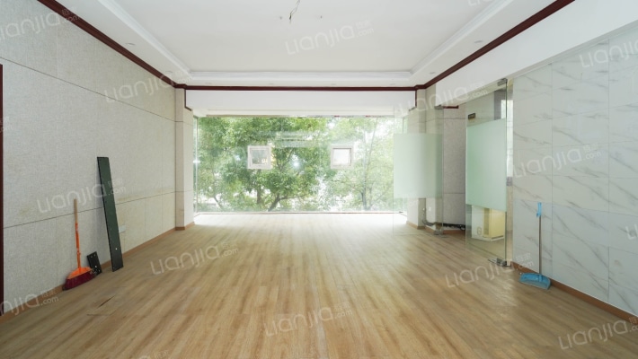 平湖上苑二手房实景图