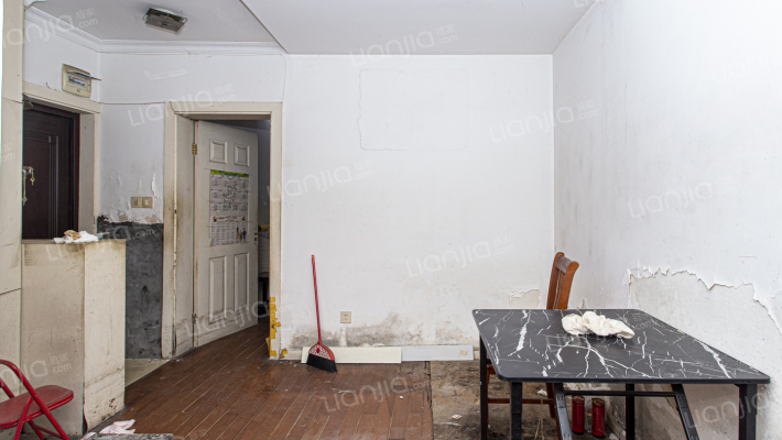 龙山新村二手房实景图