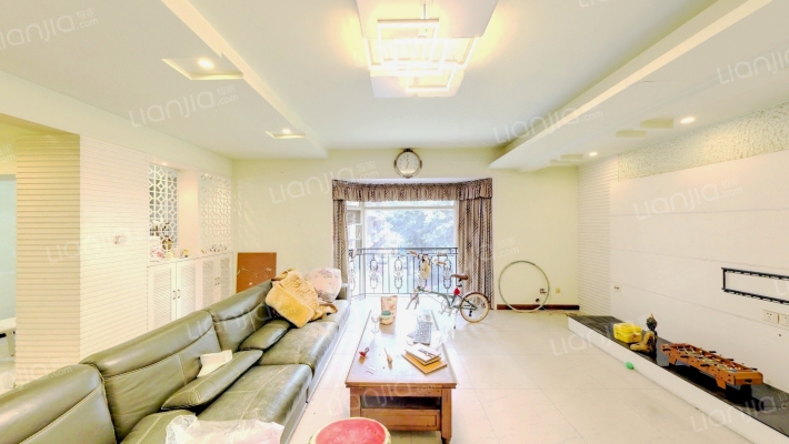 平安馨苑二手房实景图