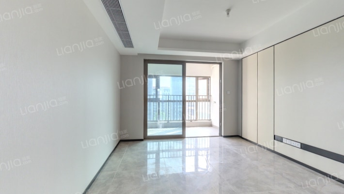 保利云上二手房实景图