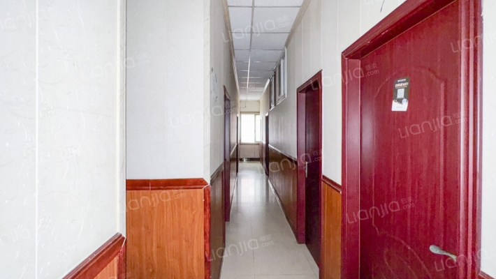 绅帝大厦二手房实景图