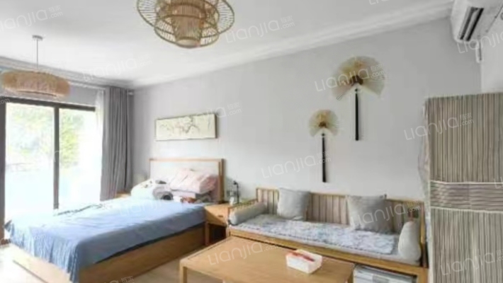 绿地拾野川二手房实景图