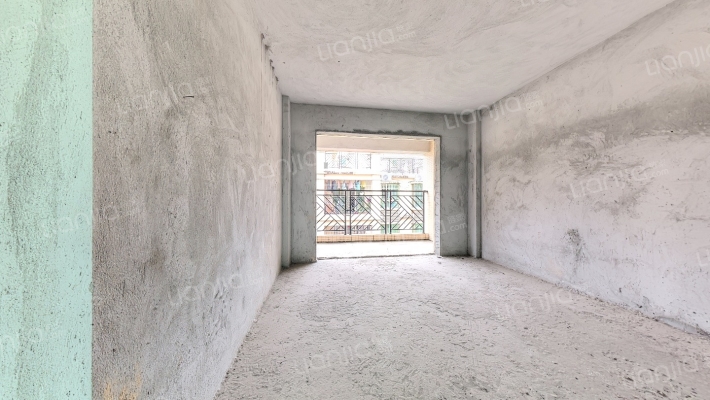 云山名筑二手房实景图