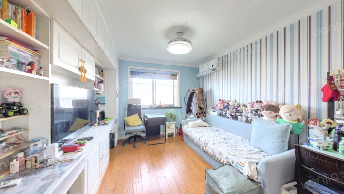 交江大楼二手房实景图