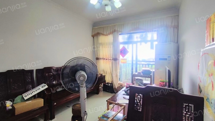 中天南国雅苑二手房实景图