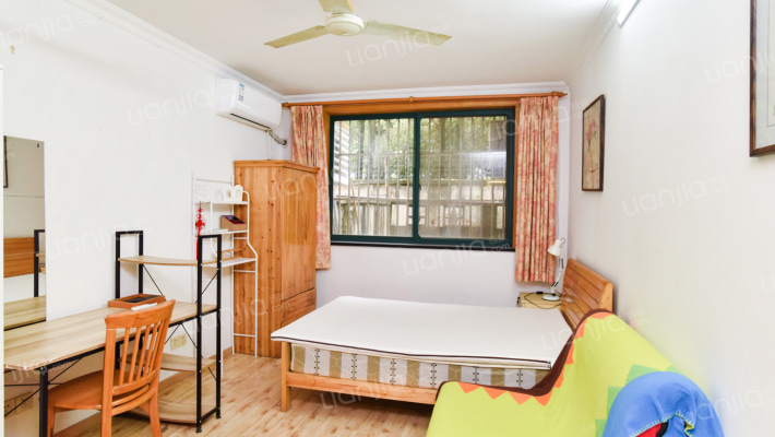 欣绿小区二手房实景图