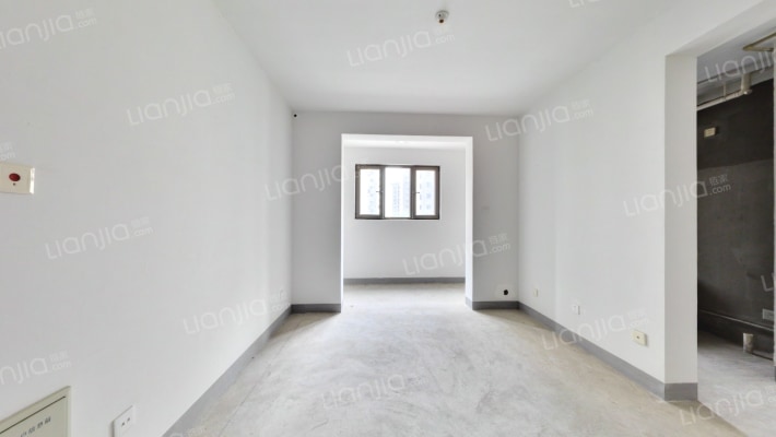 佘北家园松和苑二手房实景图