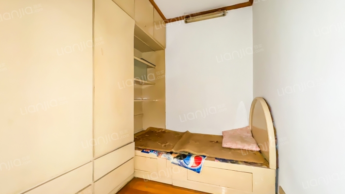 东江小区二手房实景图