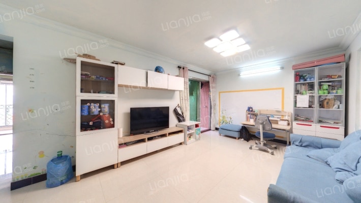 鸿运花园二手房实景图