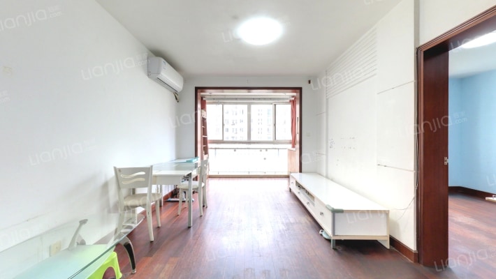 世和园二手房实景图