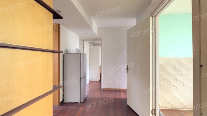 世纪花园二手房实景图