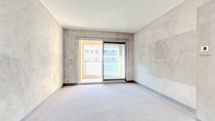 中交中央公园臻颂二手房实景图