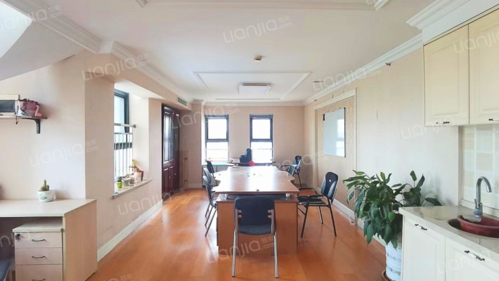 莱茵铂郡二手房实景图