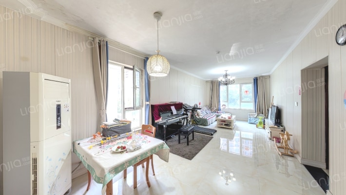 北辰三角洲凤凰公元二手房实景图