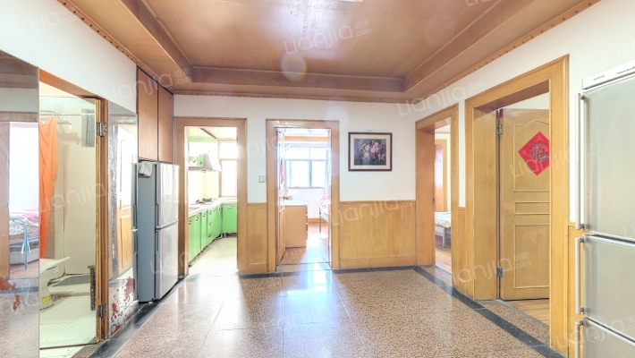 凤凰街二手房实景图