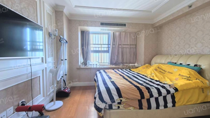 莱茵铂郡二手房实景图