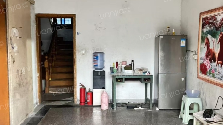 陆家镇新宅弄二手房实景图