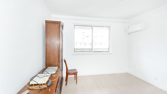 大众汽车公寓二手房实景图