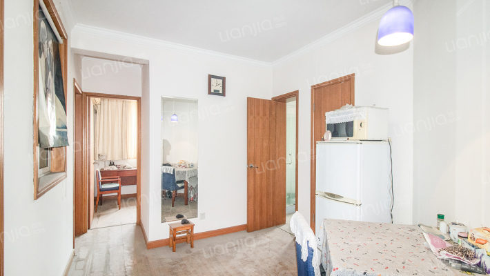 沪东大楼二手房实景图