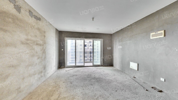 鑫天格林香山二手房实景图