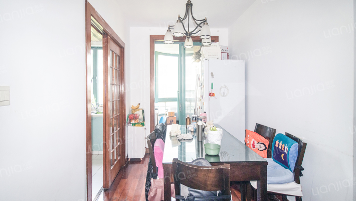 绿景苑二手房实景图