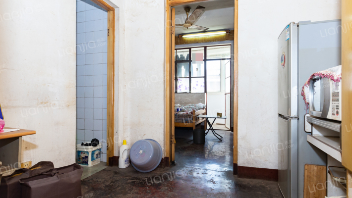 航华二村梧柏小区二手房实景图