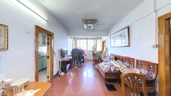 华保花园二手房实景图
