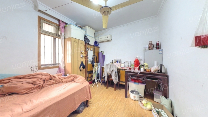 长虹路二手房实景图