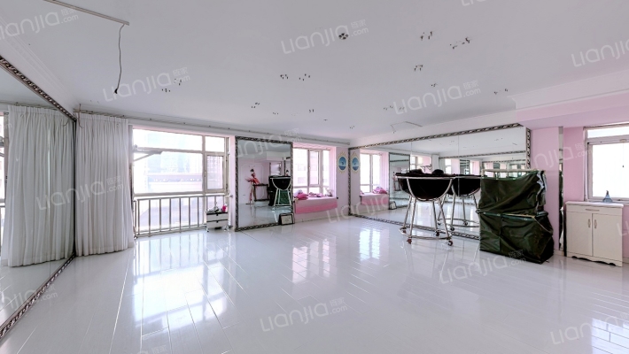 汇宝国际二手房实景图