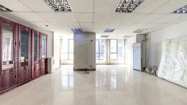 日月天地二手房实景图