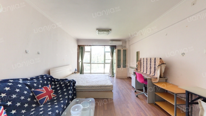 五月华庭二手房实景图