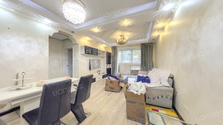 常青花园四小区二手房实景图