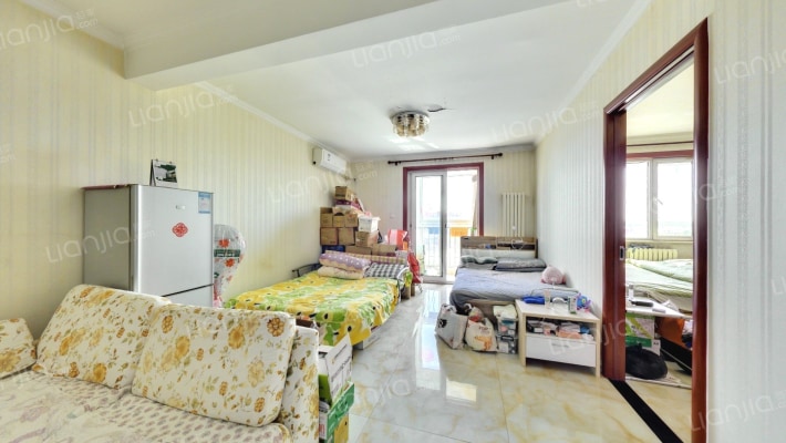 育新花园南里二手房实景图