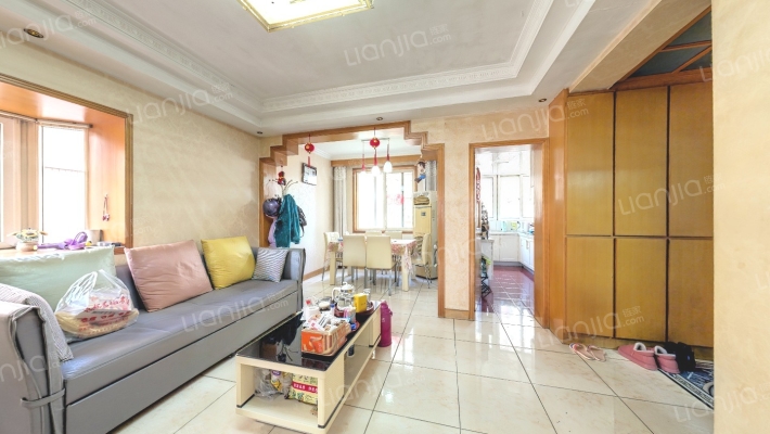 新百花园二手房实景图